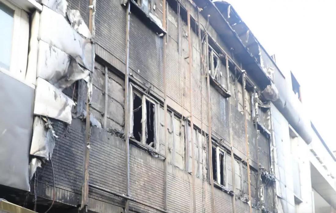 آتش سوزی سه باب مغازه و مهمانپذیر در حوالی بازار رضای مشهد مهار شد