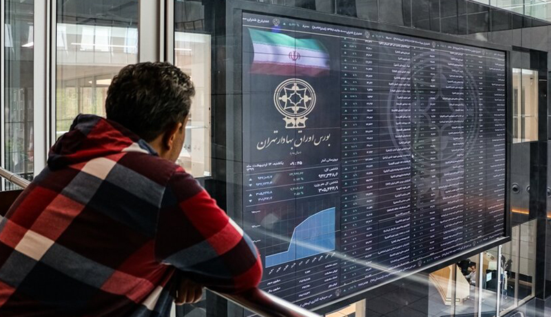 افت ۱۵ هزار واحدی شاخص بورس در معاملات امروز