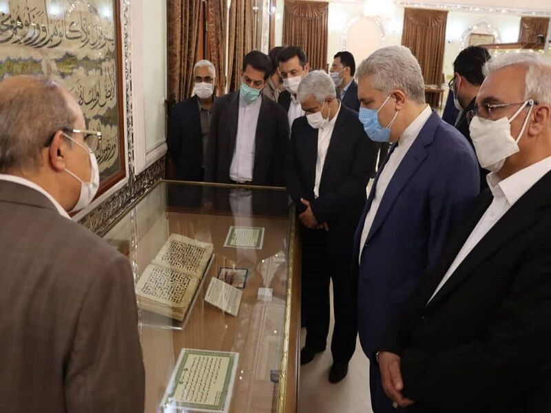 تعامل وزارت میراث فرهنگی با آستان‌ قدس رضوی