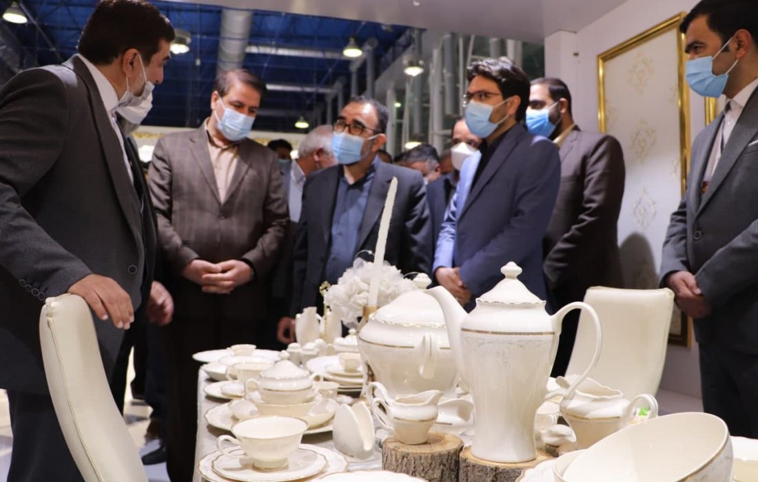 استاندار خراسان رضوی در بازدیداز نمایشگاه مشهد؛ خودکفایی صنعت لوازم خانگی در گرو توسعه تولید داخلی