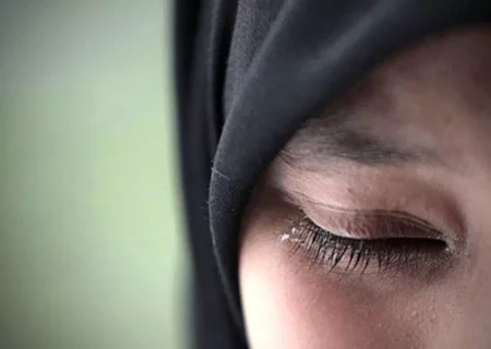 عواقب طلاق والدین باعث خودکشی دختر ۱۴ ساله