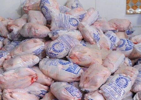 ۵۰۰۰تن مرغ و ۲۰۰تن گوشت منجمد در بازار عرضه شد