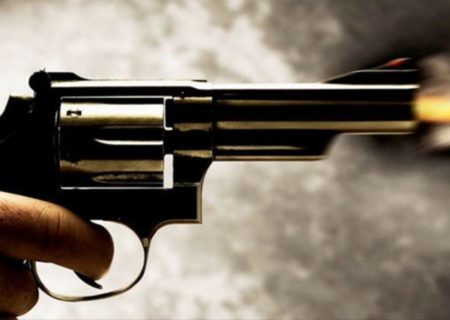 تیرباران مرد جوان جلوی چشم پسربچه اش در سوپرمارکت