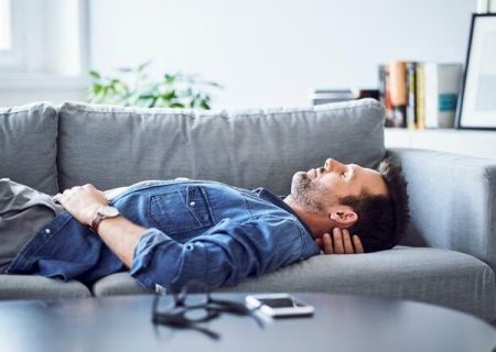 خواب آخر هفته کم خوابی را جبران نمی‌کند