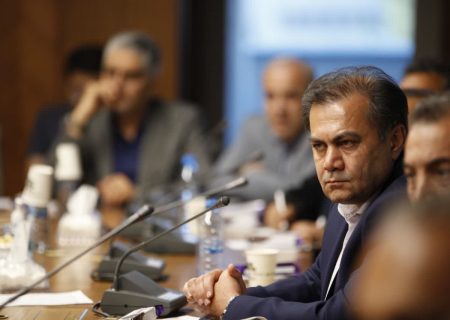رییس سازمان بورس: برای حمایت از سهام‌داران پدیده، قوانین را مجدد بررسی می‌کنیم