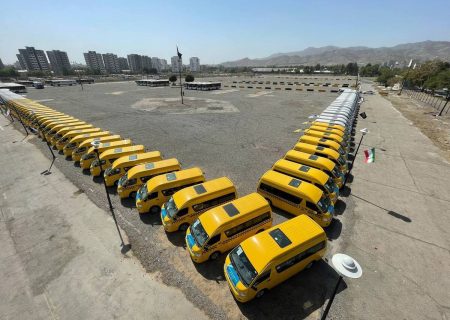 از ۱۵۰ دستگاه ون و اتوبوس جدید در مشهد رونمایی شد