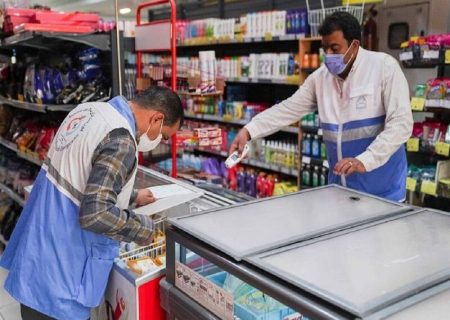 معدوم‌سازی ۶۱ تن مواد غذایی غیربهداشتی در خراسان رضوی