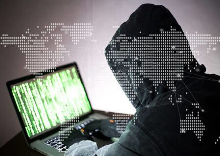 میانگین سنی مجرمان سایبری ۱۶ تا ۲۳ است/ فیشینگ، رتبه اول جرایم اقتصادی استان را دارد