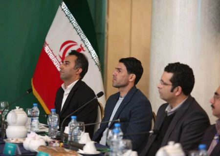 شکایت هیات فوتبال خراسان رضوی از مدیرکل ورزش و جوانان استان