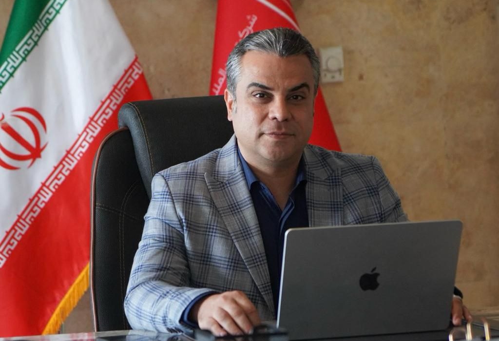 افتتاحیه بزرگ‌ترین رستوران کف شیشه‌ای کشور در کیش