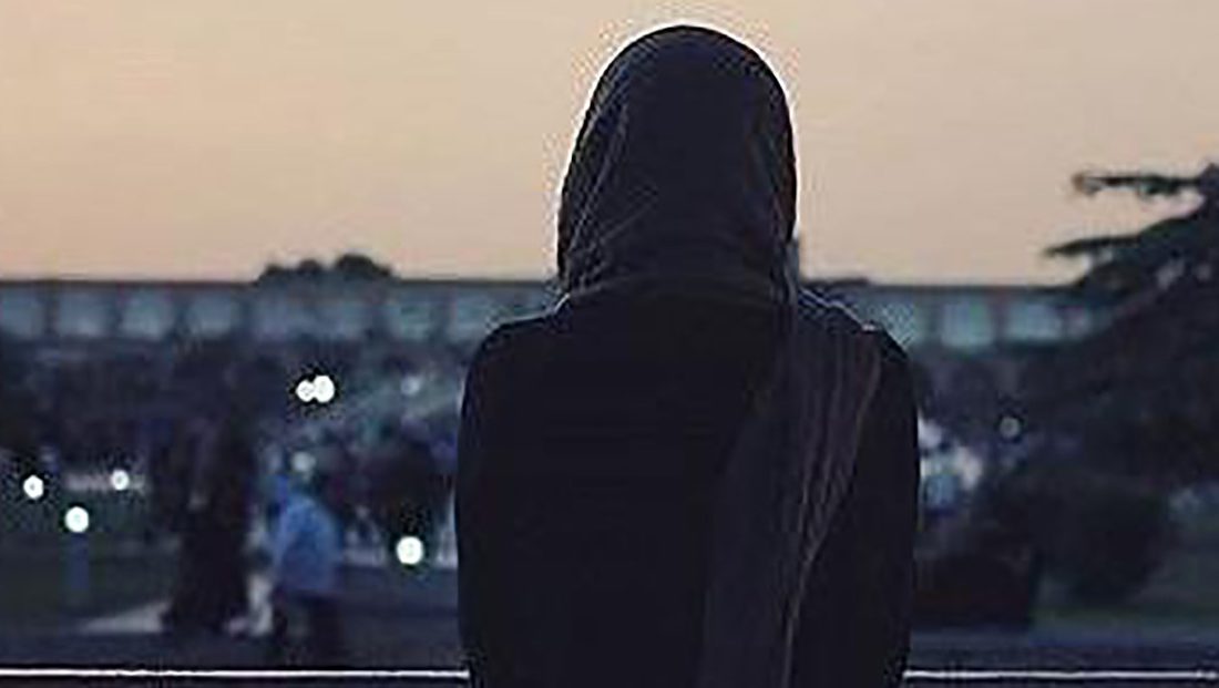 ناگفته های تلخ یک دختر مشهدی / کاش به دنیا نمی آمدم!
