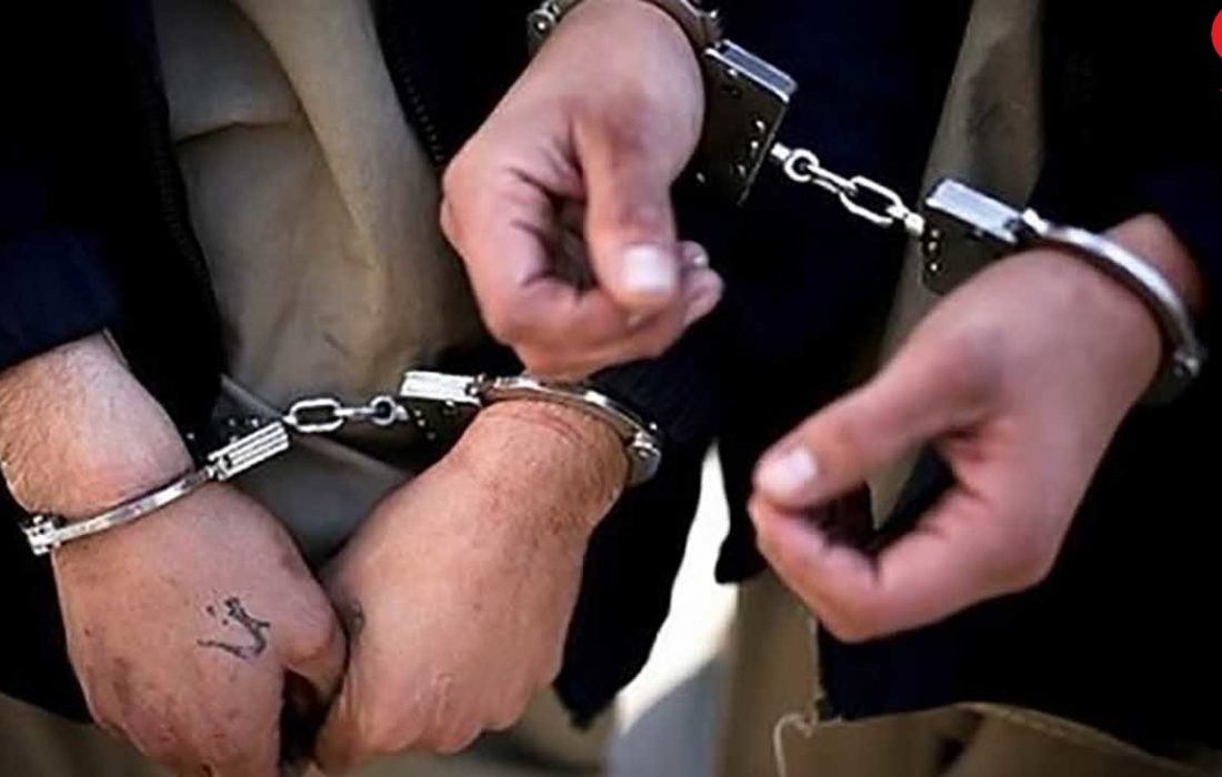 دوربین مداربسته پرده از جدال خونین برداشت ! / این پدر و پسر شرور بودند !