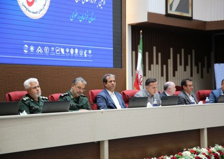 اعطای نشان اقتصاد مقاومتی به ۲۰ واحد تولیدی برگزیده خراسان رضوی