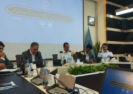 استخدام بانوان آتش‌نشان در مشهد با چالش قانونی مواجه است