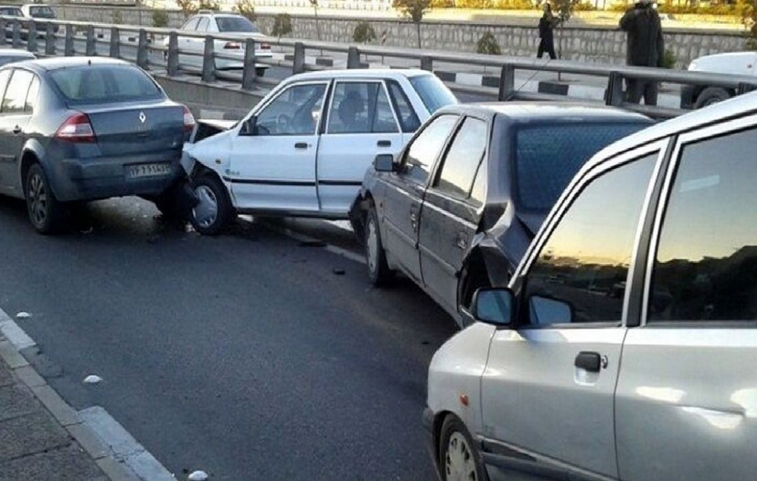 عامل ۴۰ درصد تصادفات در مشهد عدم توجه به جلو است