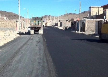 آسفالت ۱۳۰ هزار مترمربع از معابر روستایی شهرستان خواف