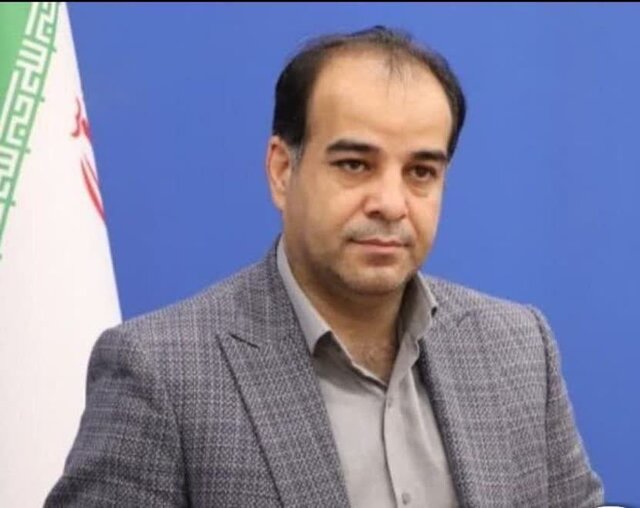 سایت اداری این شهرستان پس از ۱۰ سال هنوز تکمیل نشده است