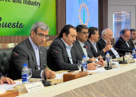 آغاز پرواز مستقیم مشهد – کراچی؛ گامی مؤثر در تقویت روابط اقتصادی و گردشگری