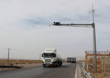 عبور بیش از ۱ میلیون خودرو از مبادی خراسان‌رضوی در دی