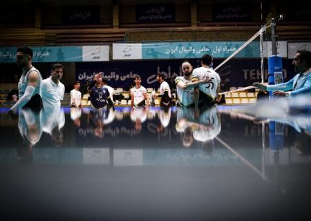 تیم والیبال مشهد از لیگ برتر حذف شد
