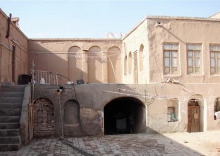خانه‌های قدیمی روستاهای سبزوار بومگردی می‌شوند