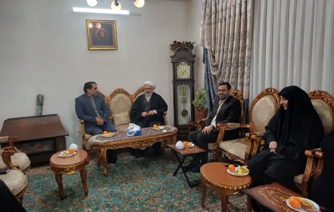 دیدار معاون فرهنگی ،اجتماعی  و زیارت استانداری خراسان رضوی با خانواده شهید بابا نظر رستمی
