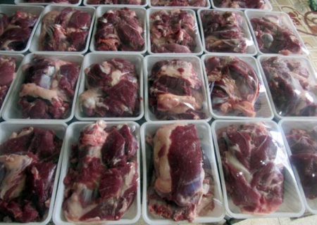 توزیع گسترده گوشت گرم در مشهد برای تنظیم بازار و حمایت از مصرف‌کنندگان
