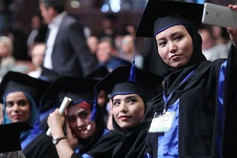 تحصیل بیش از ۹۰۰۰ دانشجوی ایرانی و خارجی در دانشگاه علوم پزشکی مشهد