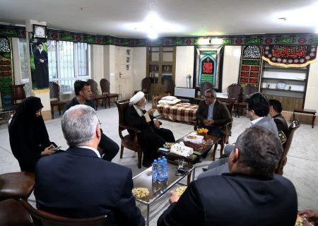 دیدار استاندار خراسان رضوی با آیت الله راشد یزدی