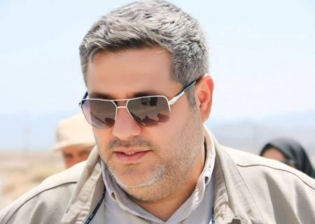 مردم خرید روزانه خود را انجام دهند، کالا به میزان کافی موجود است