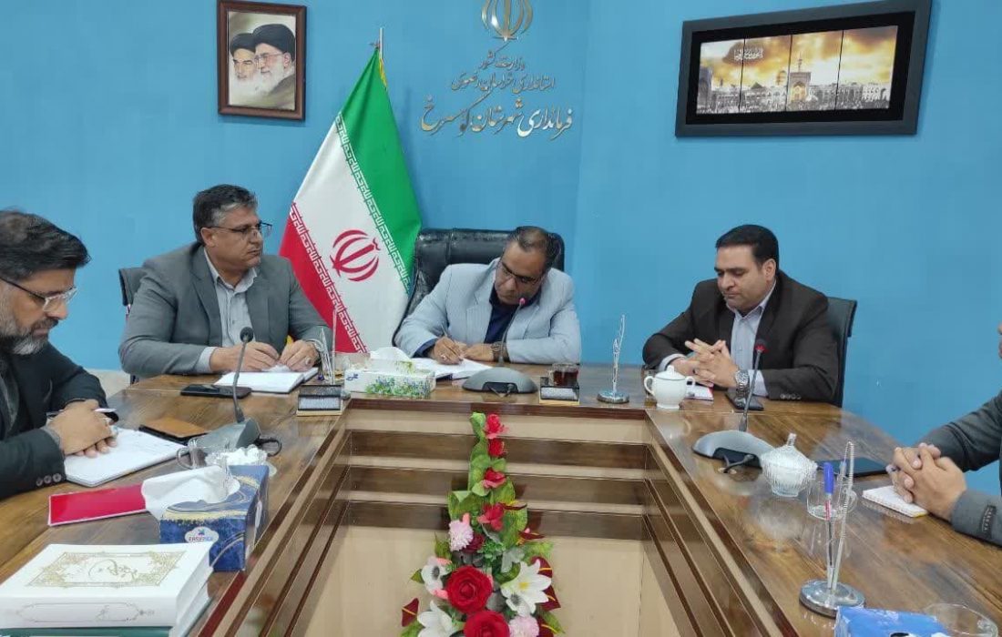 نشست مشترک فرماندار میان‌جلگه، کوهسرخ و ششتمد برای بررسی مشکلات آب شرب