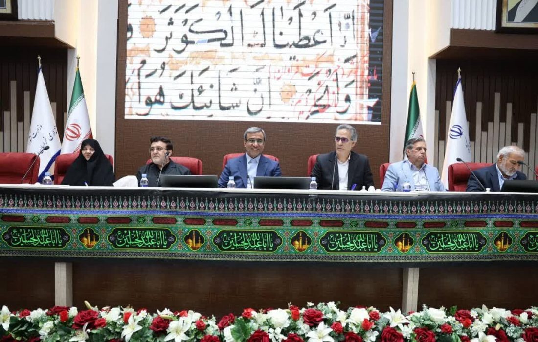 احزاب در تمام ایام سال، نه فقط در انتخابات، فعال باشند