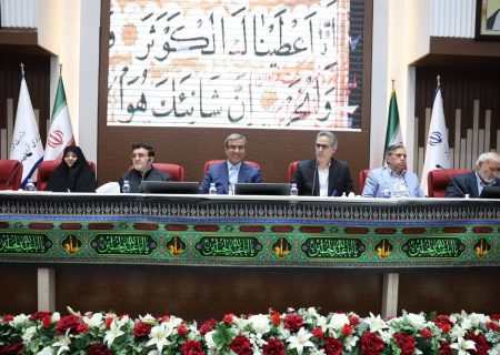 احزاب در تمام ایام سال، نه فقط در انتخابات، فعال باشند