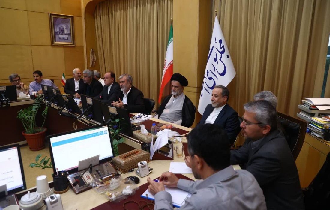 نشست اضطراری کمیسیون امنیت ملی با حضور عراقچی، دلیل روشن این واقعیت است