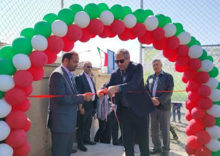 افتتاح دو زمین چمن مصنوعی در مدارس کاشمر با اعتبار ۲۰ میلیارد ریال