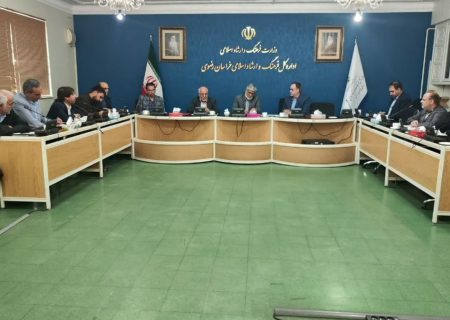 تأکید بر تبلیغات هوشمندانه و مردمی در مبارزه با قاچاق کالا و ارز