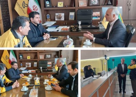تقویت خدمات پستی زبرخان، محور دیدار فرماندار با مدیرکل پست خراسان رضوی