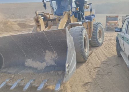 توقیف  ۶ دستگاه ماشین‌آلات خاکبرداری غیرمجاز در قوچان
