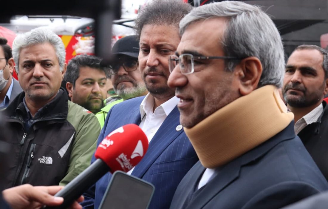 ۳۷ دستگاه ماشین‌آلات آتش‌نشانی و خدمات شهری به شهرداری‌های استان تحویل داده شد
