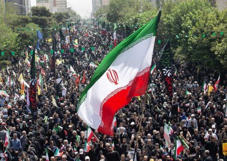 «وحدت قلب‌ها زیر پرچم وطن»