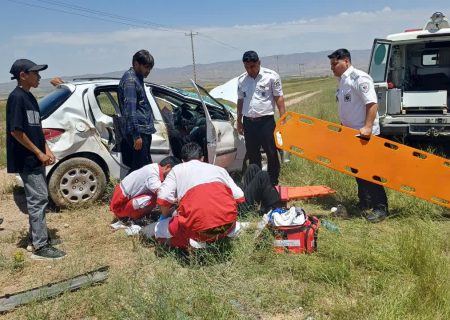 مصدومیت ۲ نفر در حادثه برخورد ۲ دستگاه خودرو پژو ۲۰۶ در محور قوچان به سبزوار