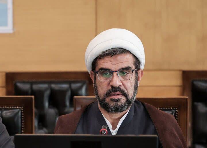 وقتی دشمن زبان صلح و مذاکره را نمیفهمند باید سراغ داشتن سلاح هستهای رفت!